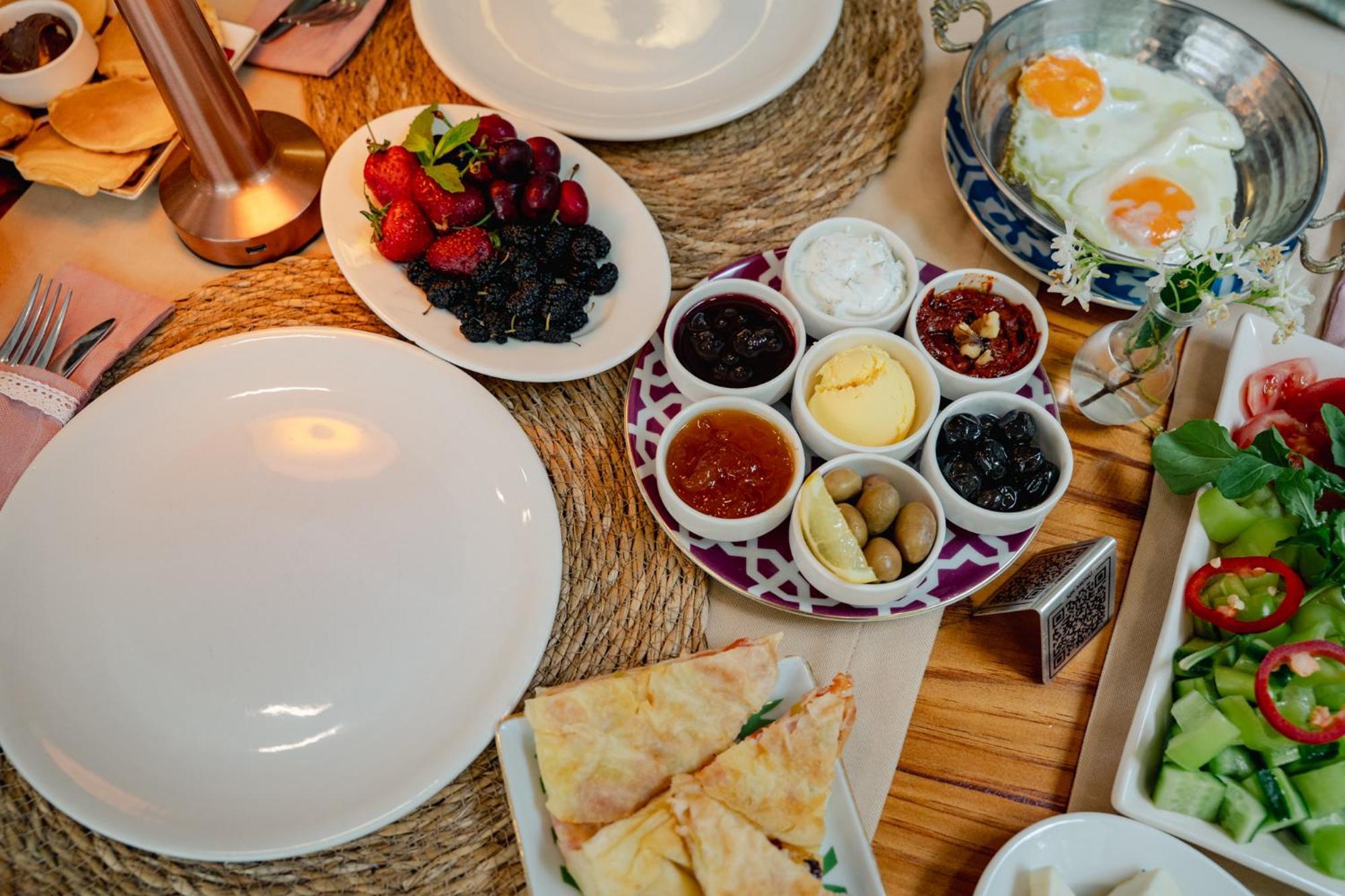 Hotel Cunda Ilios Ayvalı Zewnętrze zdjęcie