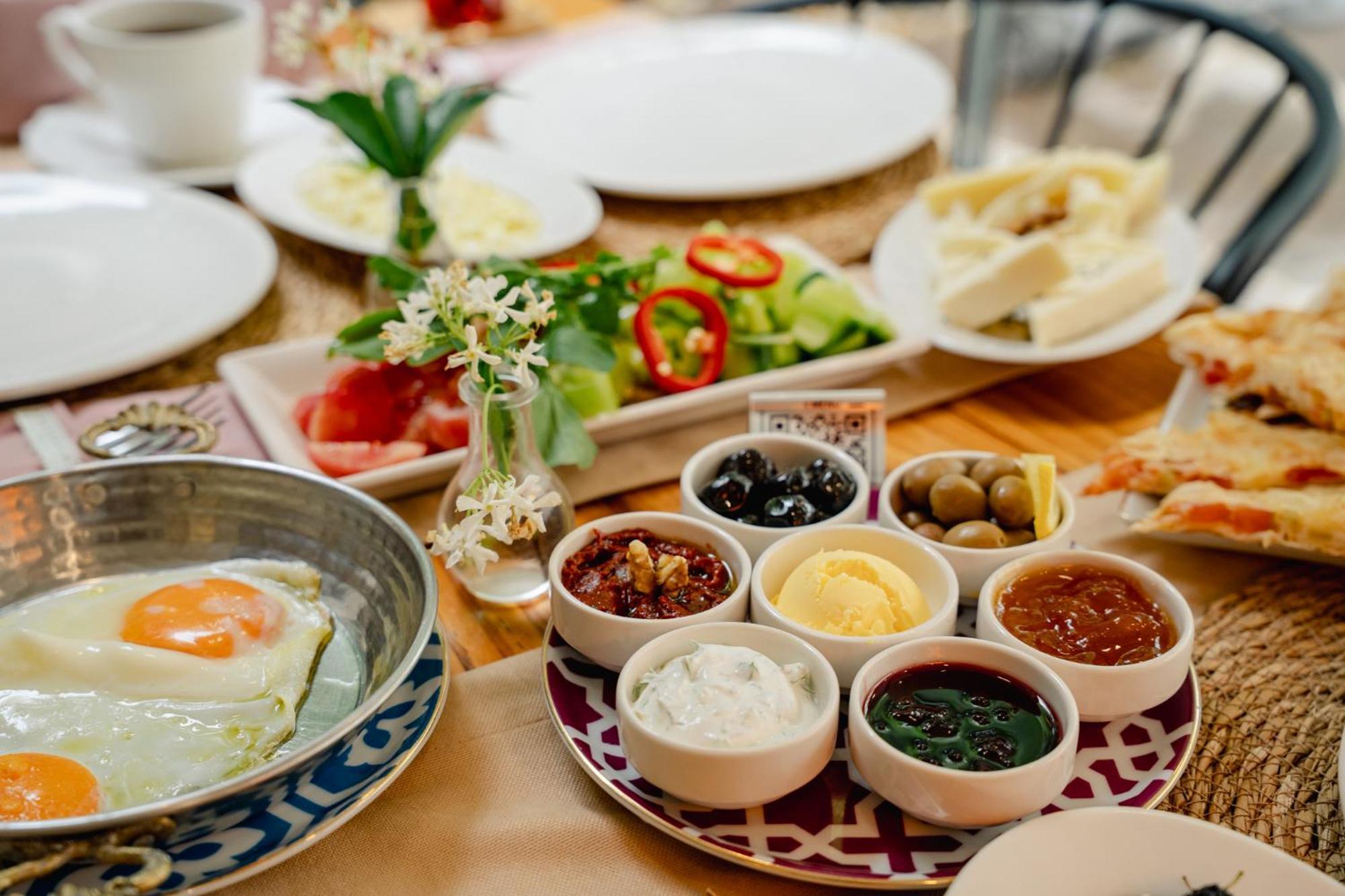 Hotel Cunda Ilios Ayvalı Zewnętrze zdjęcie